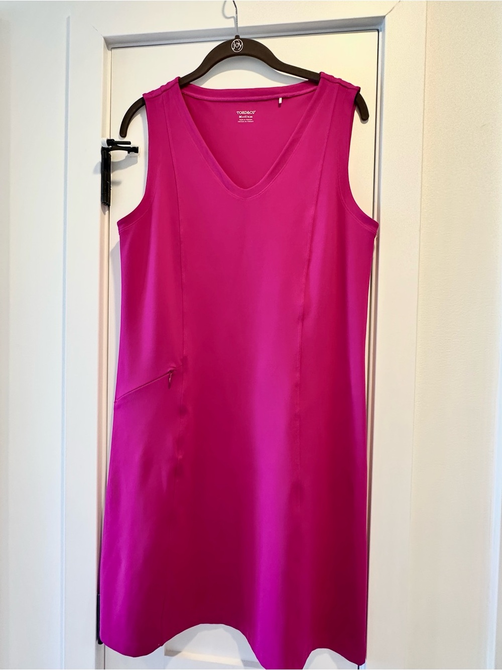 Toad&Co V-Neck Sleeveless Midi Dress